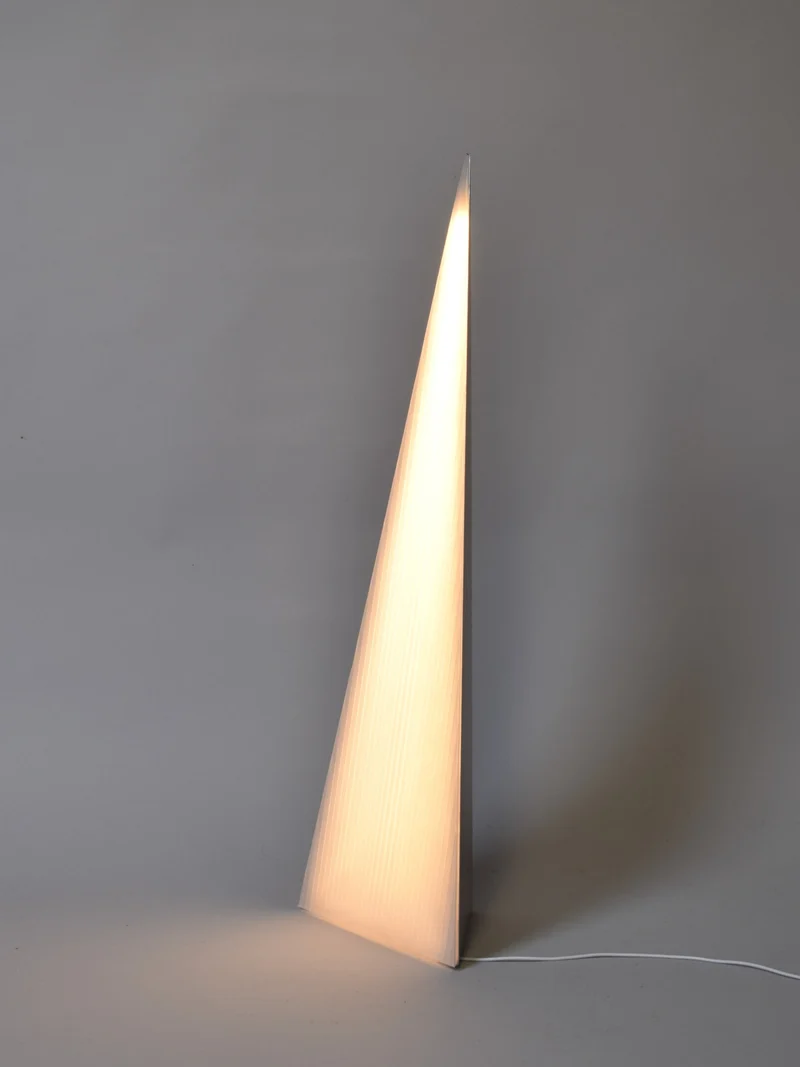 C-CONE opaque Floor Lamp