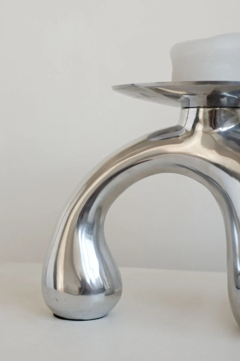 'Bombastic Drop’ Candleholder