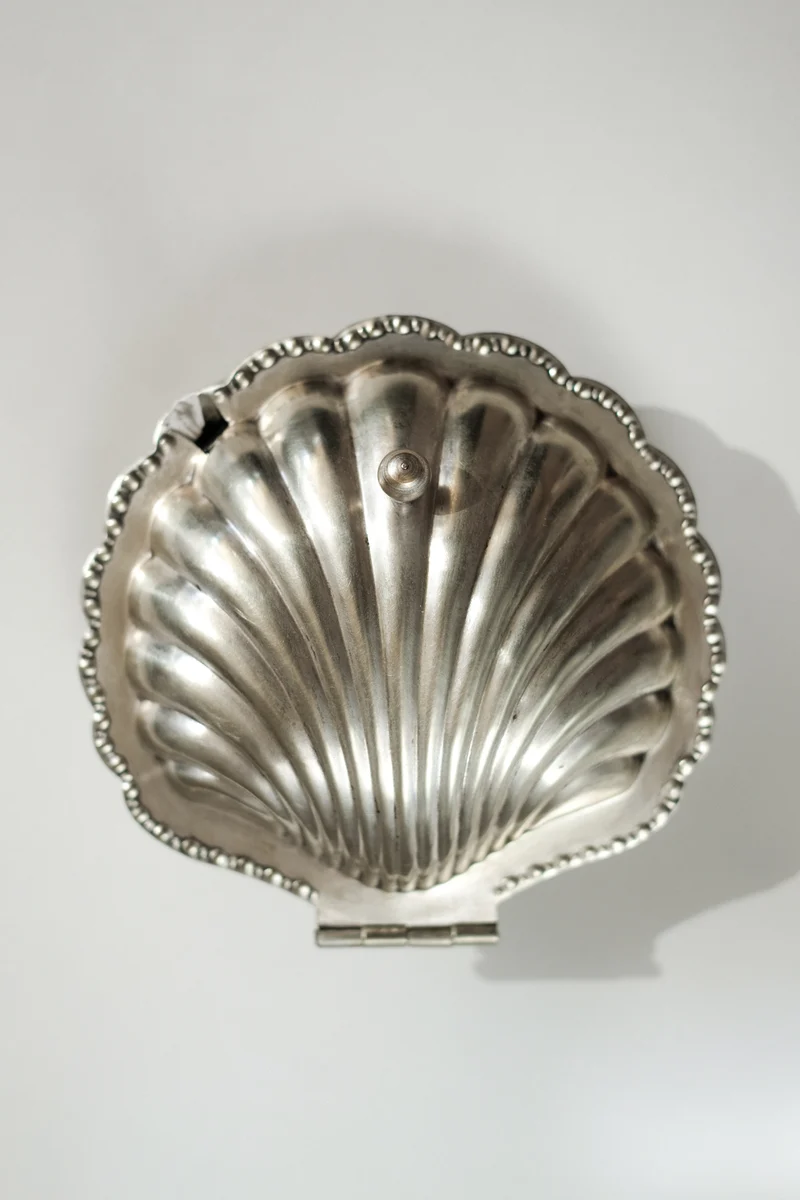 Shell Shaped Butter Dish