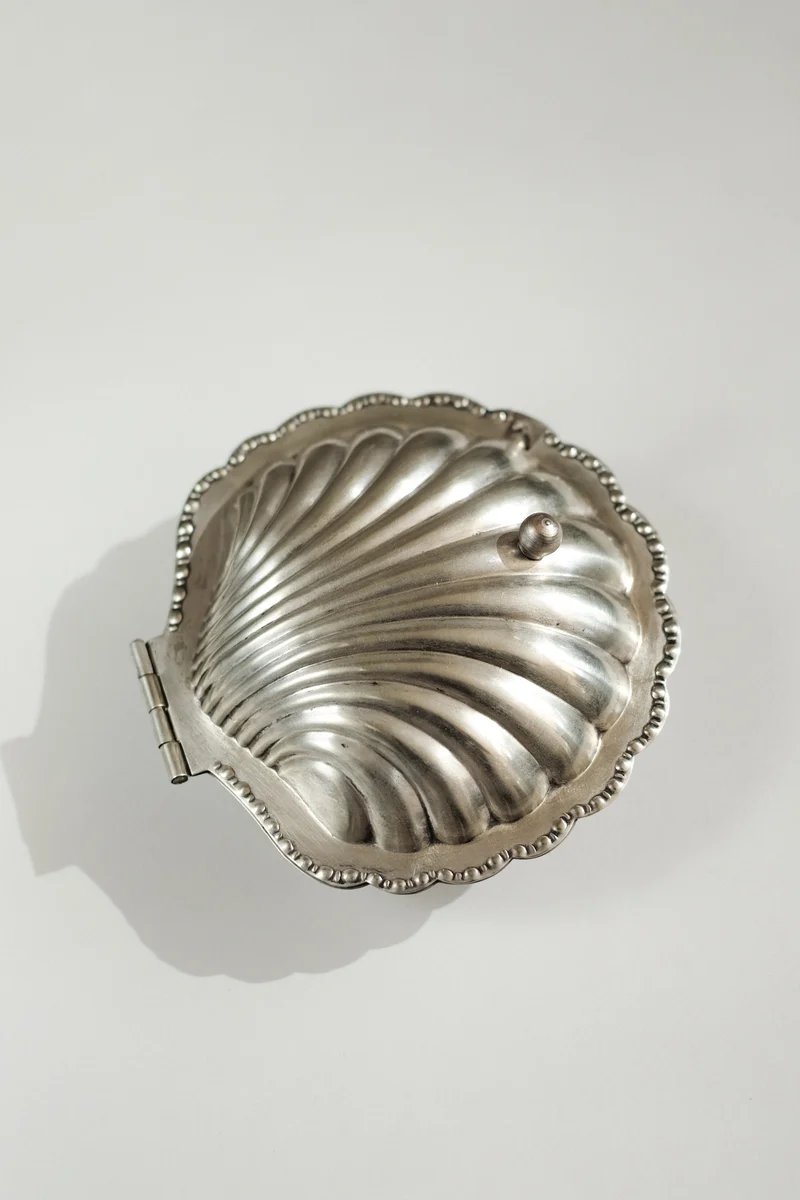 Shell Shaped Butter Dish