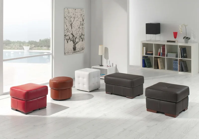 Pouf repose-pied rond en cuir marron - Paul