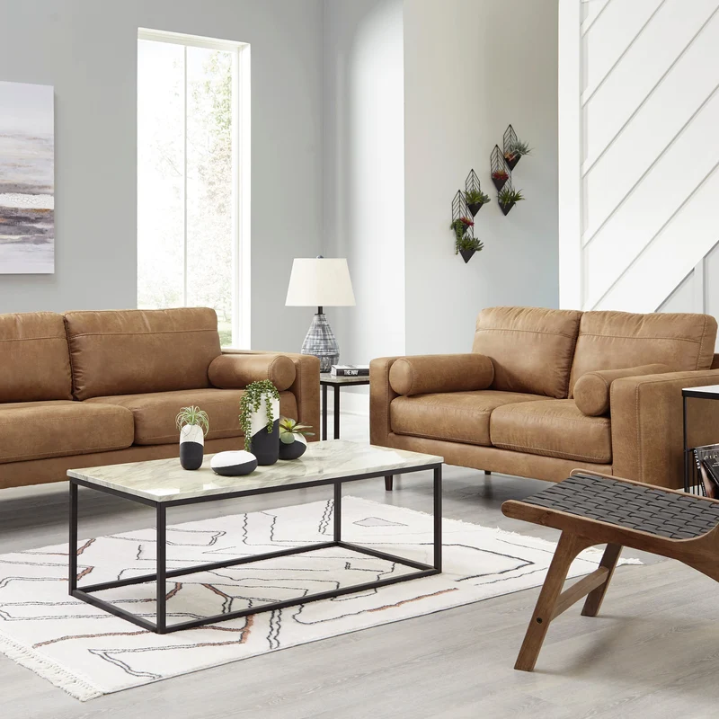 Causeuse aspect cuir brun caramel avec coussins - Telora