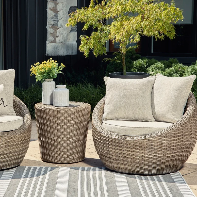 Ensemble de 2 fauteuils pivotants d'extérieur en tissu Nuvella beige - Danson