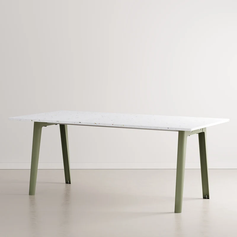 Table à manger NEW MODERN - plastique recyclé Venezia