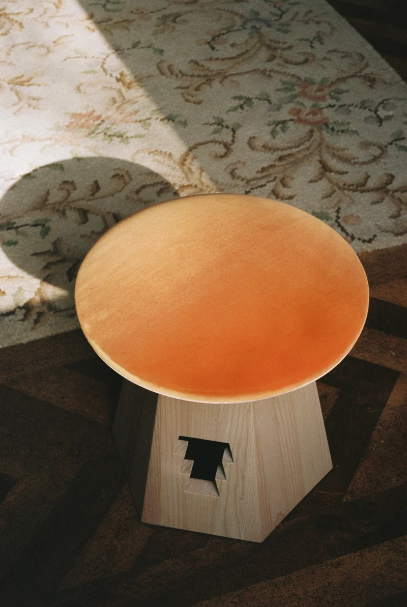 CARMO STOOL