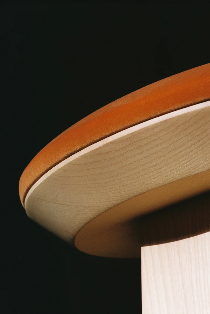 CARMO STOOL