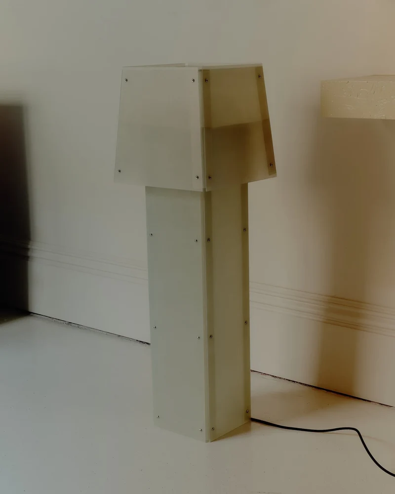 Layette Aluminium Floor Lamp
