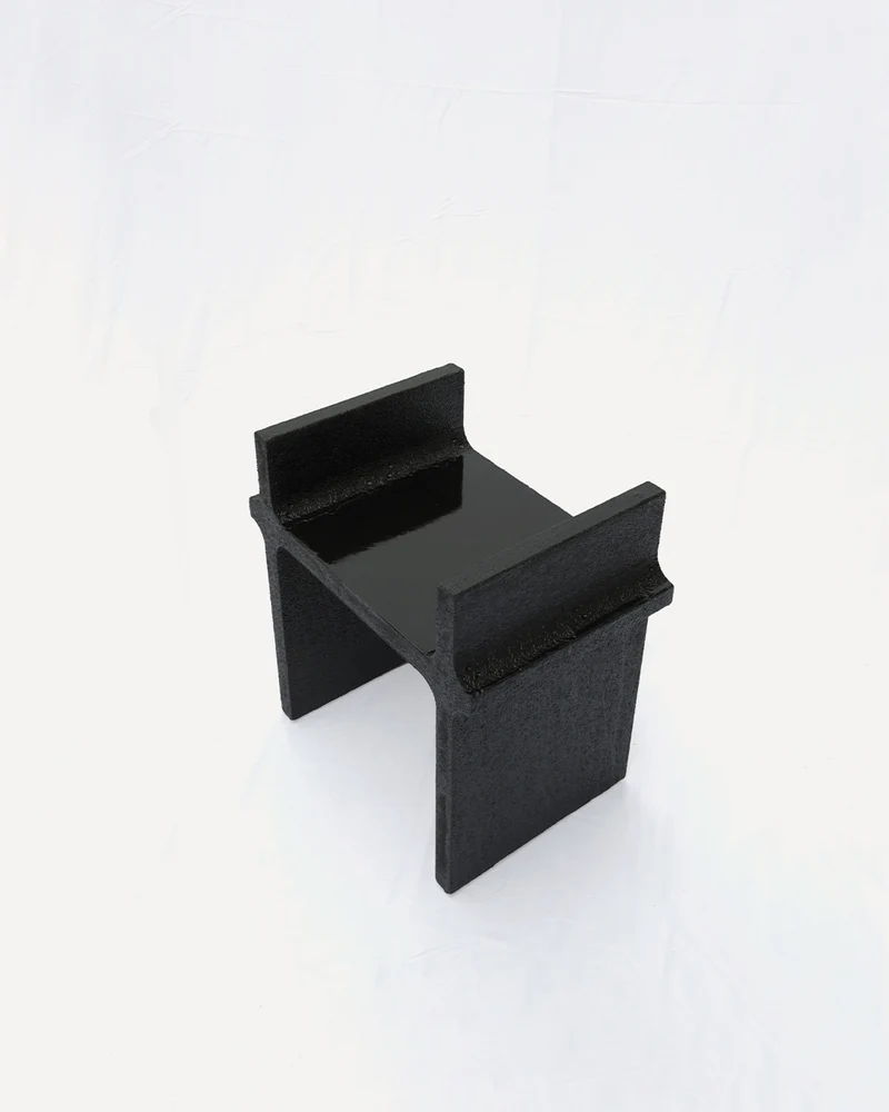 Curul Chair