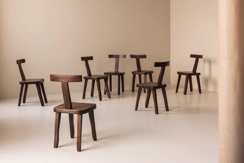 Large set of 8 Brutalist wooden T chairs by Aranjou, France 1960s.