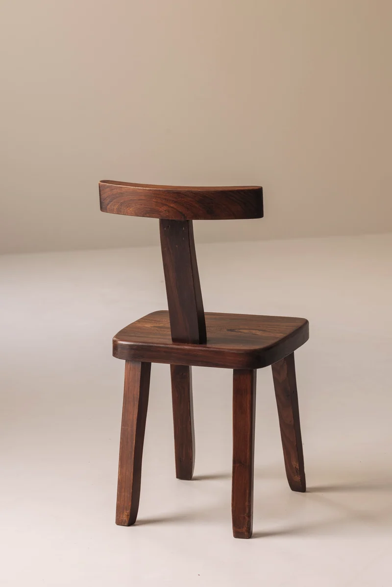 Large set of 8 Brutalist wooden T chairs by Aranjou, France 1960s.