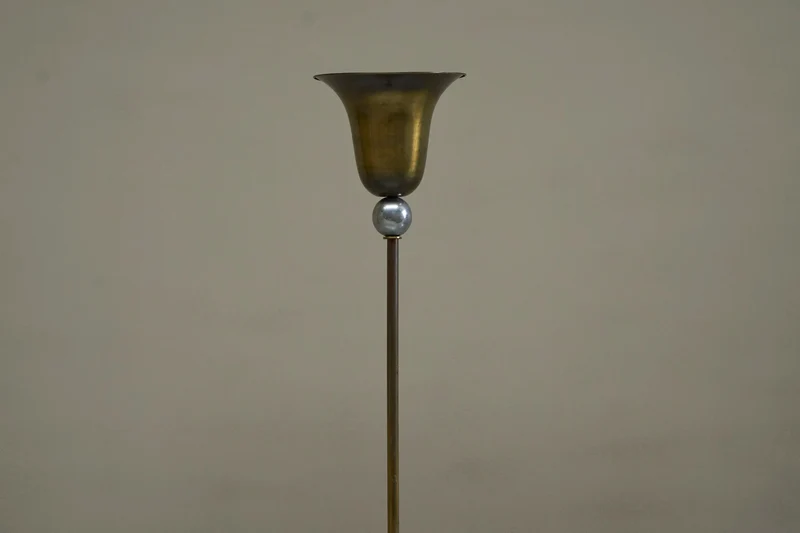 Vintage Elegant Art Deco Floor Lamp in Patinated Brass and Nickel Plated Brass 1930, 1930s