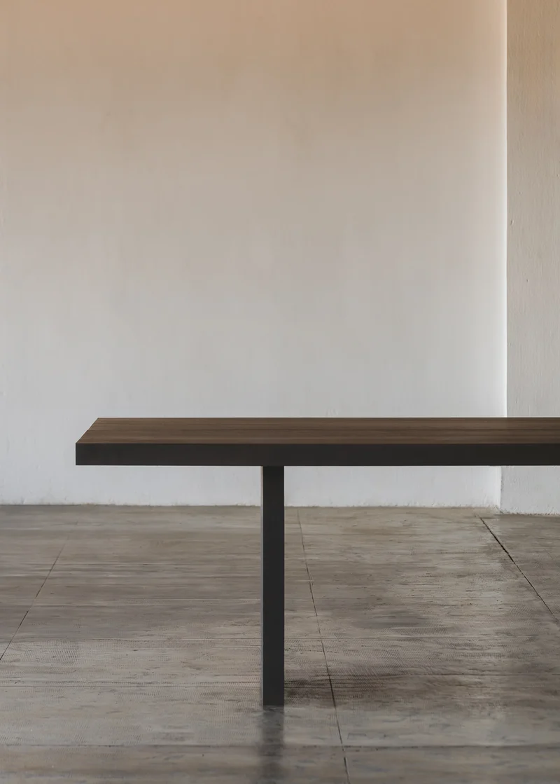 Murakami Table