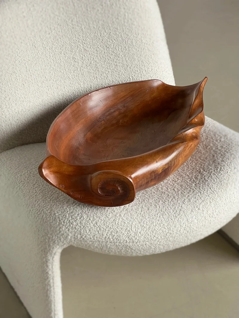 Vintage Shell Dish in Wood - Large Carved Collection