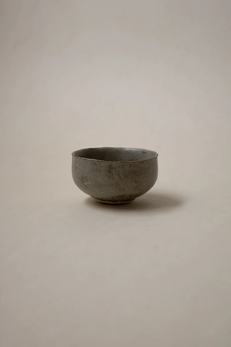 CUP / GREY