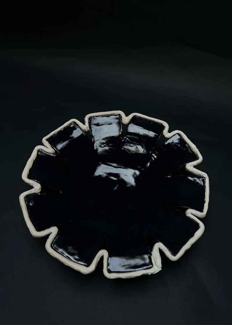 Piece 8/8 Navy Blue Ceramic Collection