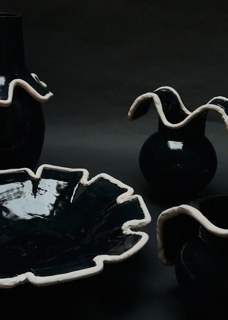 Piece 8/8 Navy Blue Ceramic Collection