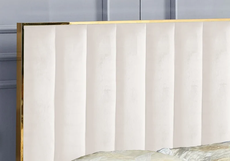 Lit velours beige doré - Lina