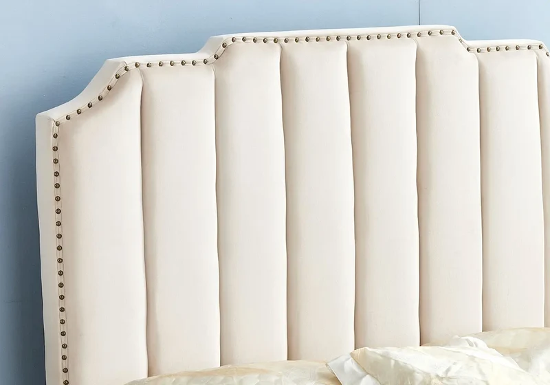 Lit velours beige capitonné - Era