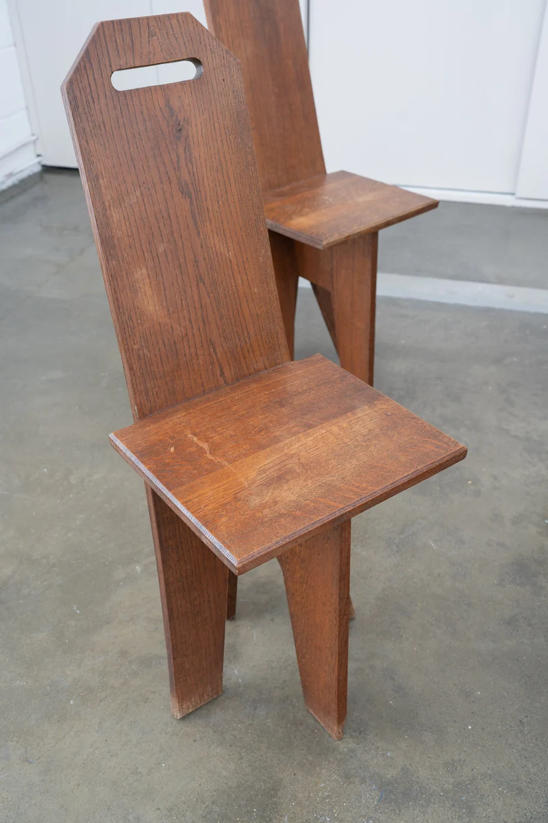 Architectural Brutalist Vernacular Oak Chair (1 of 3)