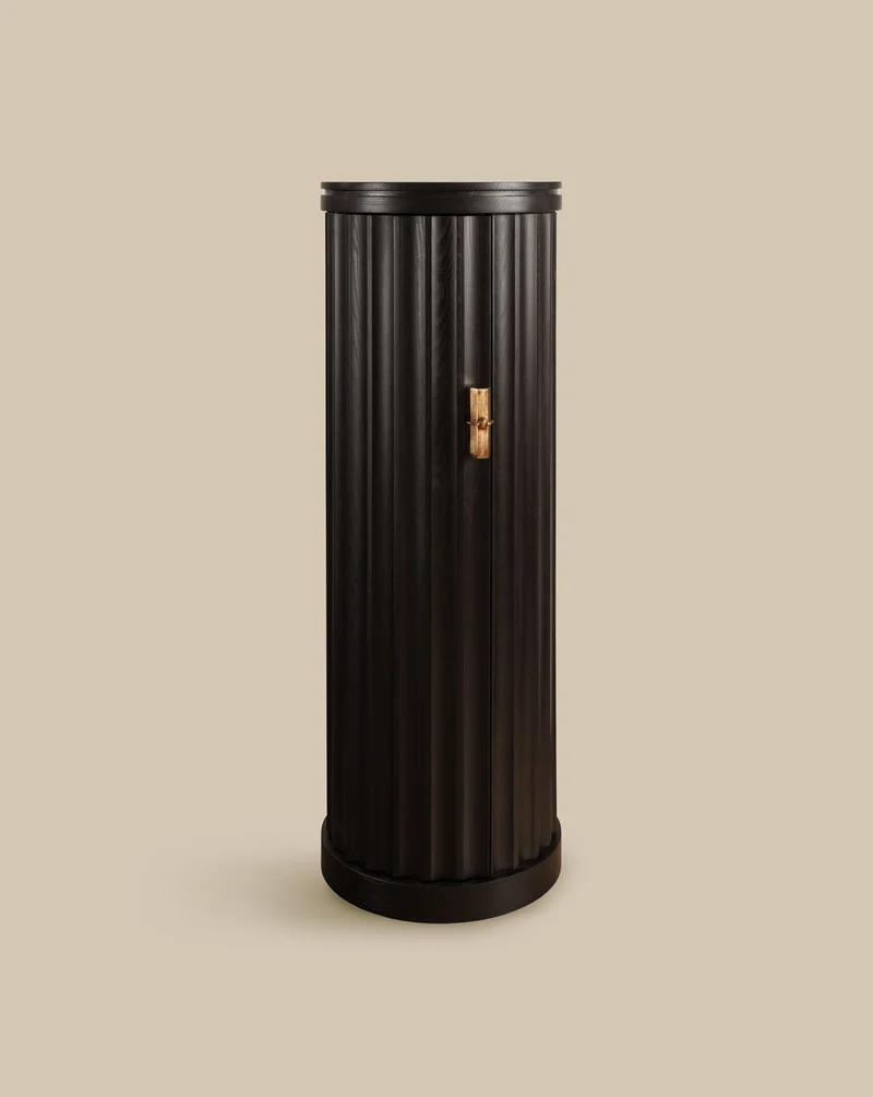 Roman Column Bar