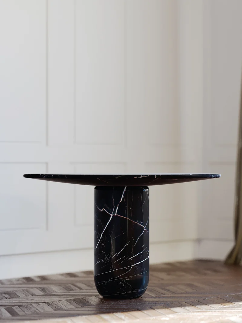 Round Dining Table in Marble - Collection