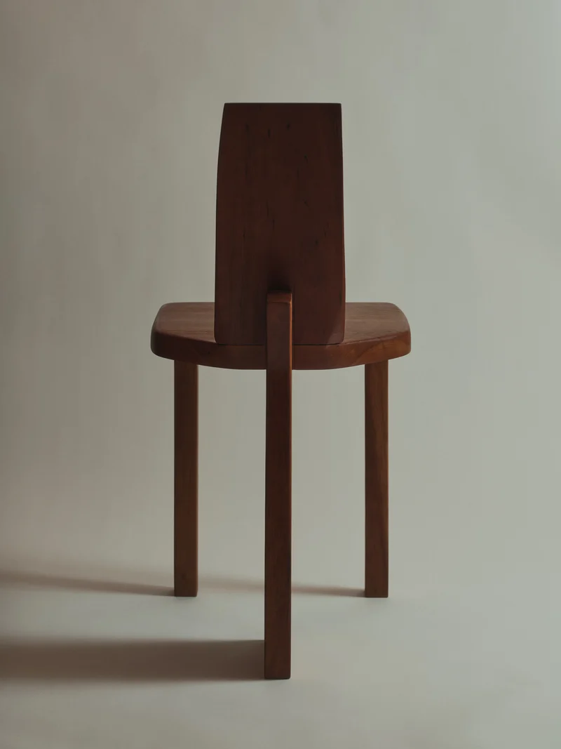 Tripod Chair