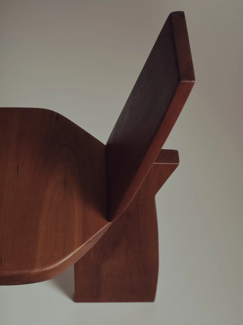 Tripod Chair