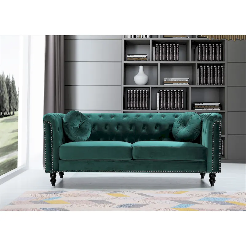 Canapé Chesterfield classique capitonné en velours clouté avec coussin décoratif
