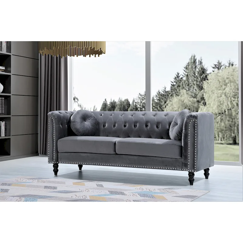 Canapé Chesterfield classique capitonné en velours clouté avec coussin décoratif