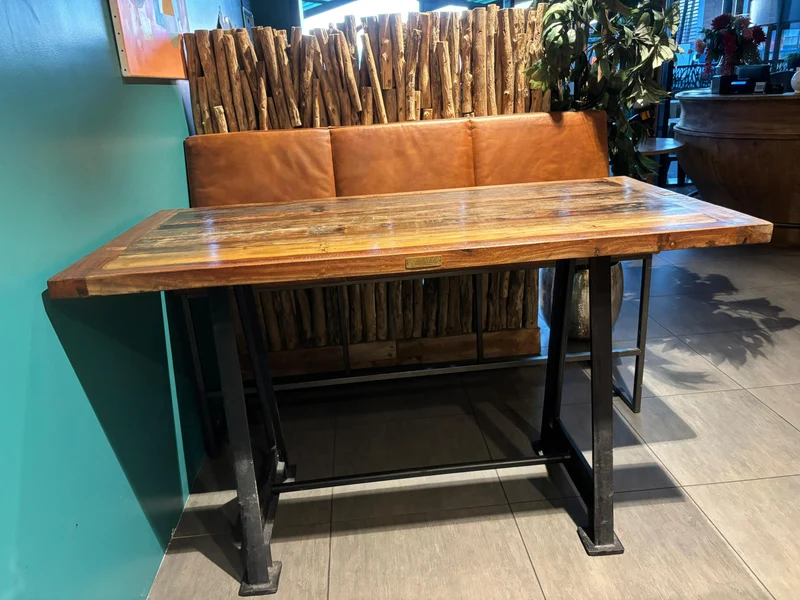 Table Haute de Bar Bistrot en Bois de Manguier et Pied en Fonte