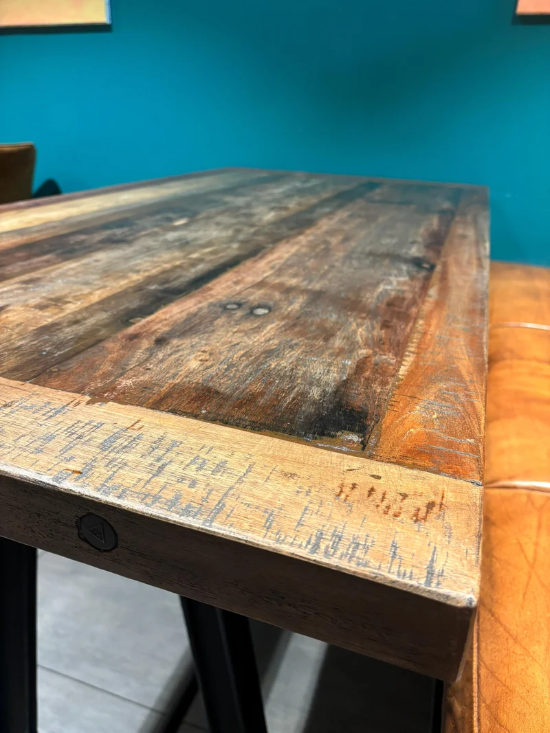 Table Haute de Bar Bistrot en Bois de Manguier et Pied en Fonte