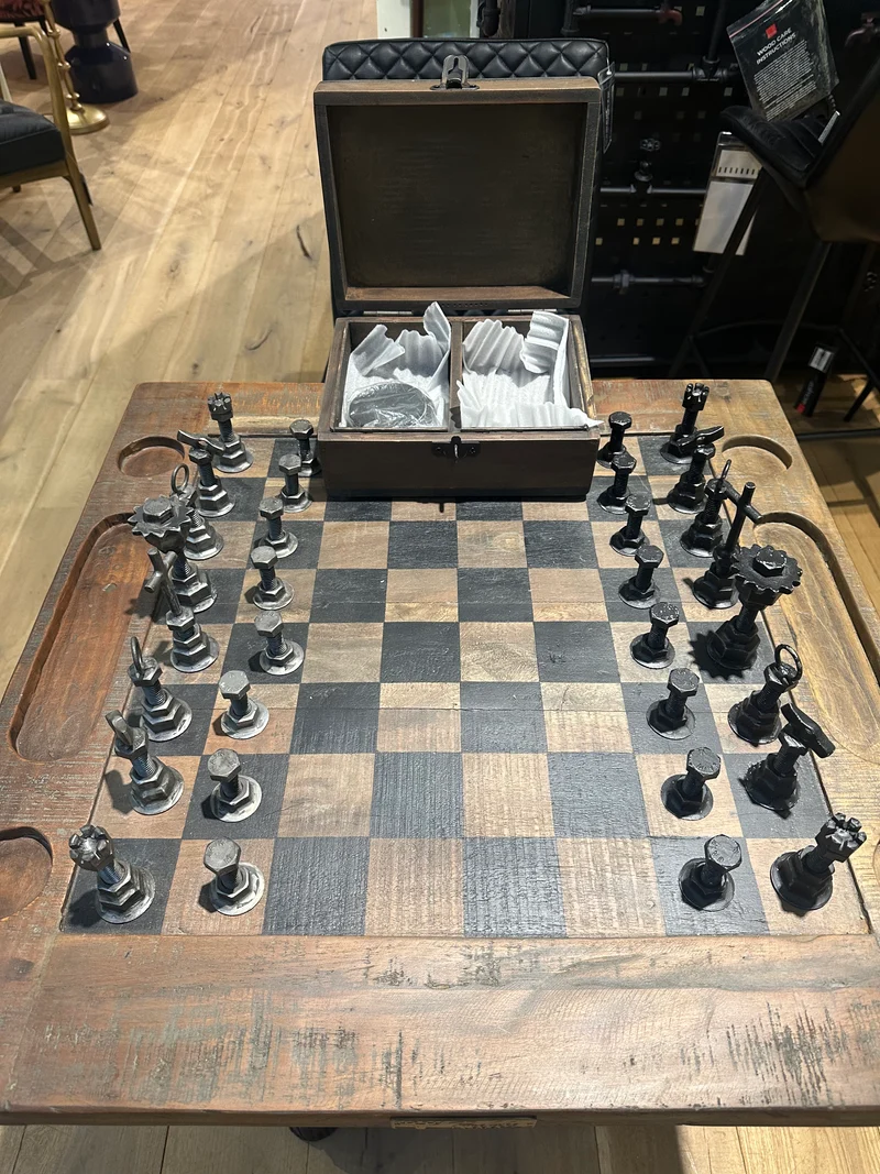 Table d'Échecs de Luxe "Échiquier Impérial"