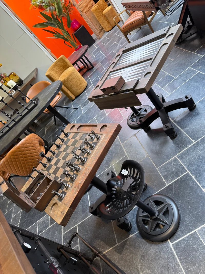 Table d'Échecs de Luxe "Échiquier Impérial"