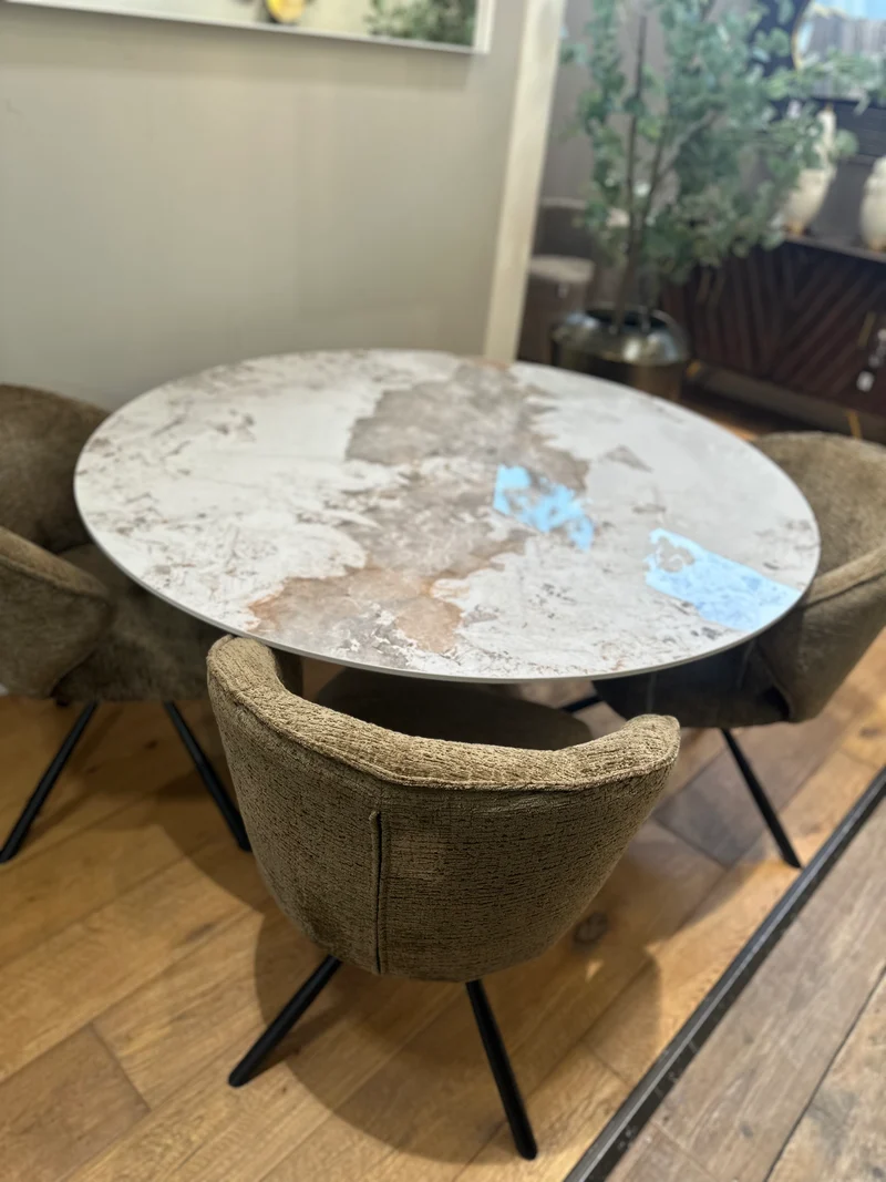 Table de Salle à Manger Ronde en Céramique "Solstice"