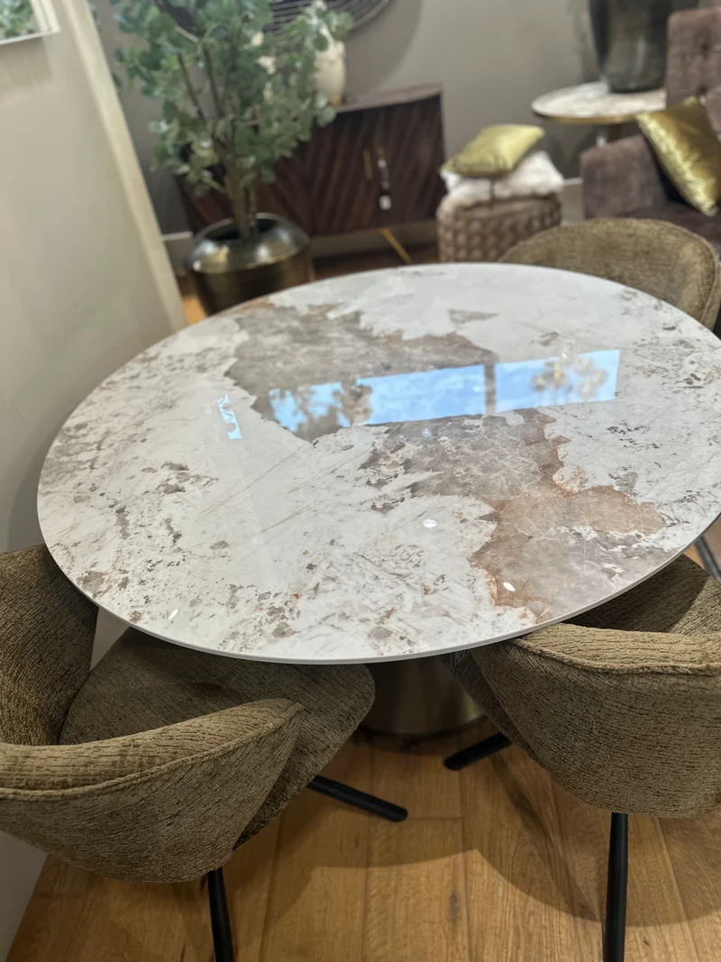 Table de Salle à Manger Ronde en Céramique "Solstice"