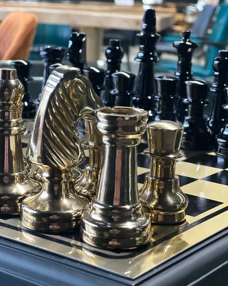 Échiquier de Luxe en Bois et Aluminium