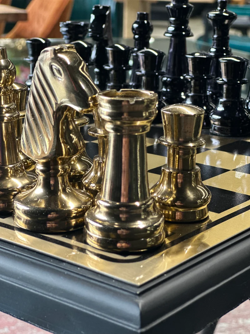 Échiquier de Luxe en Bois et Aluminium