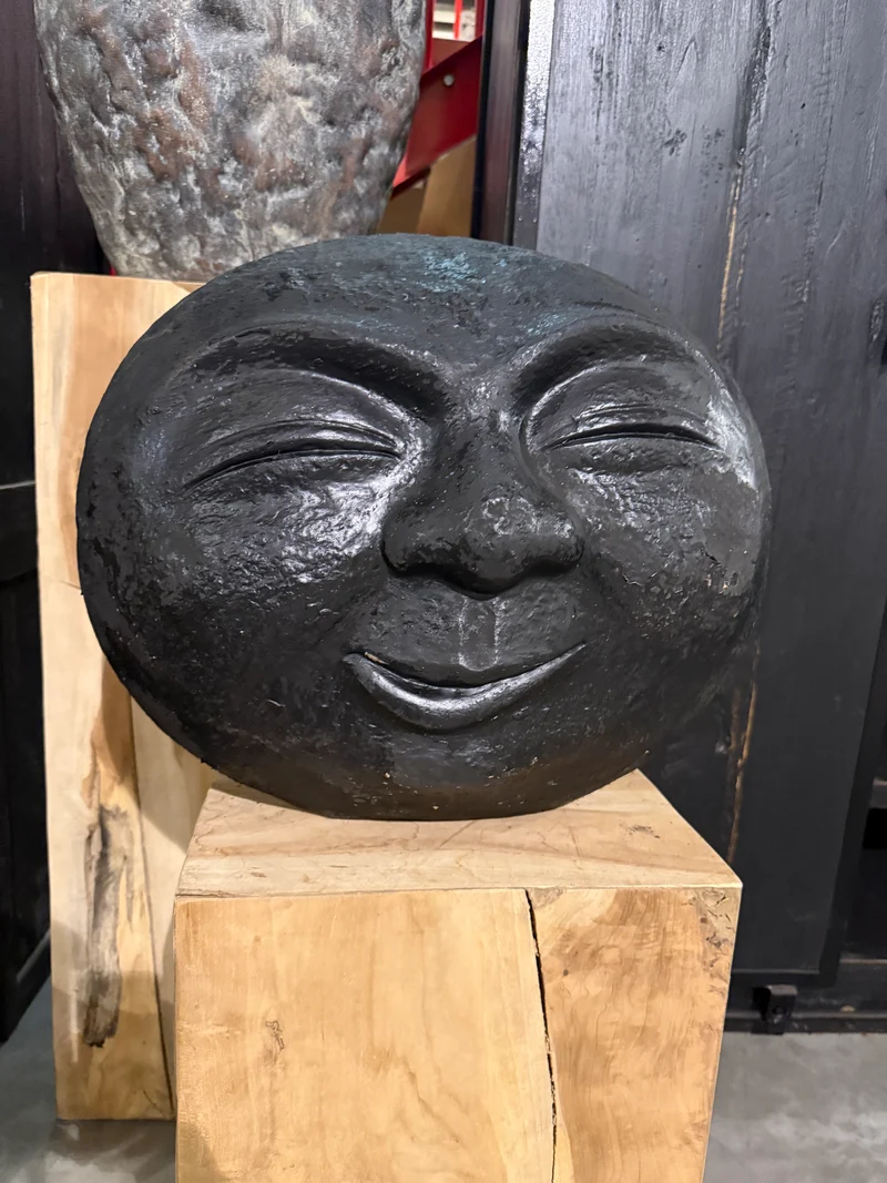 Décoration Murale "Tête de Lune" en Béton
