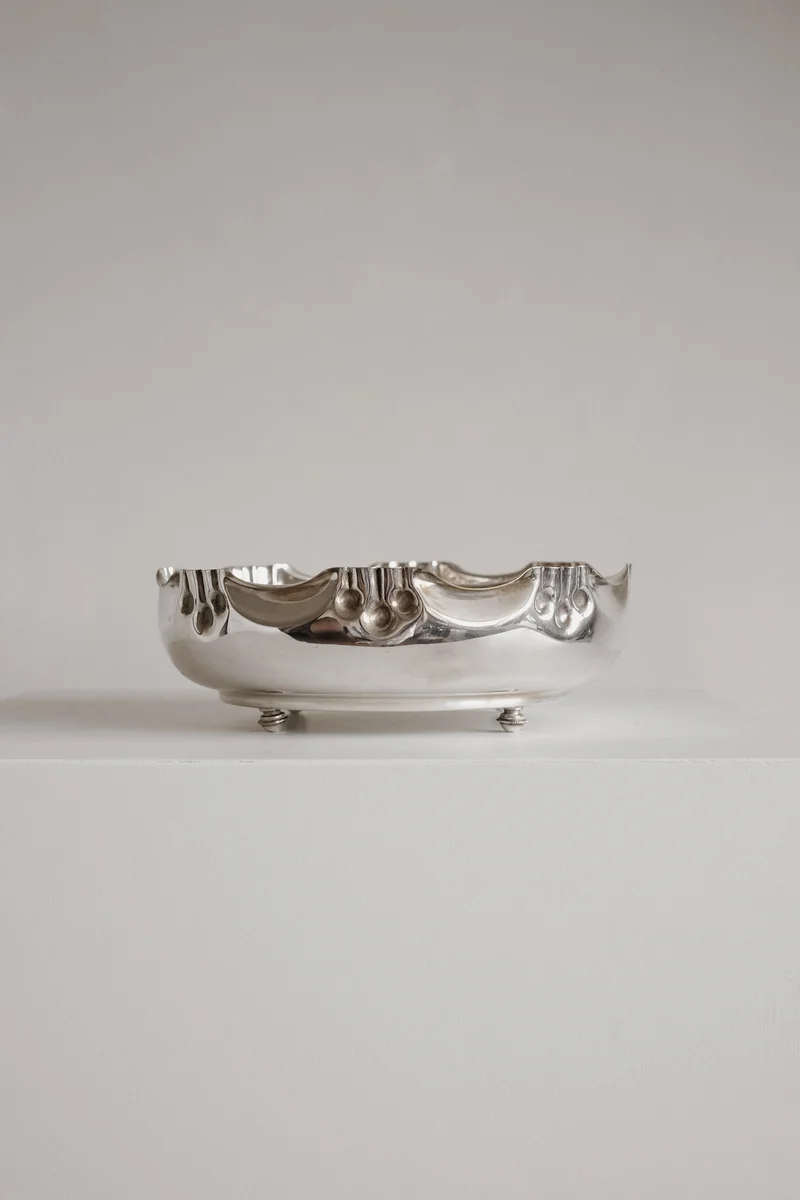 Elegant Silver-Plated Centerpiece Bowl