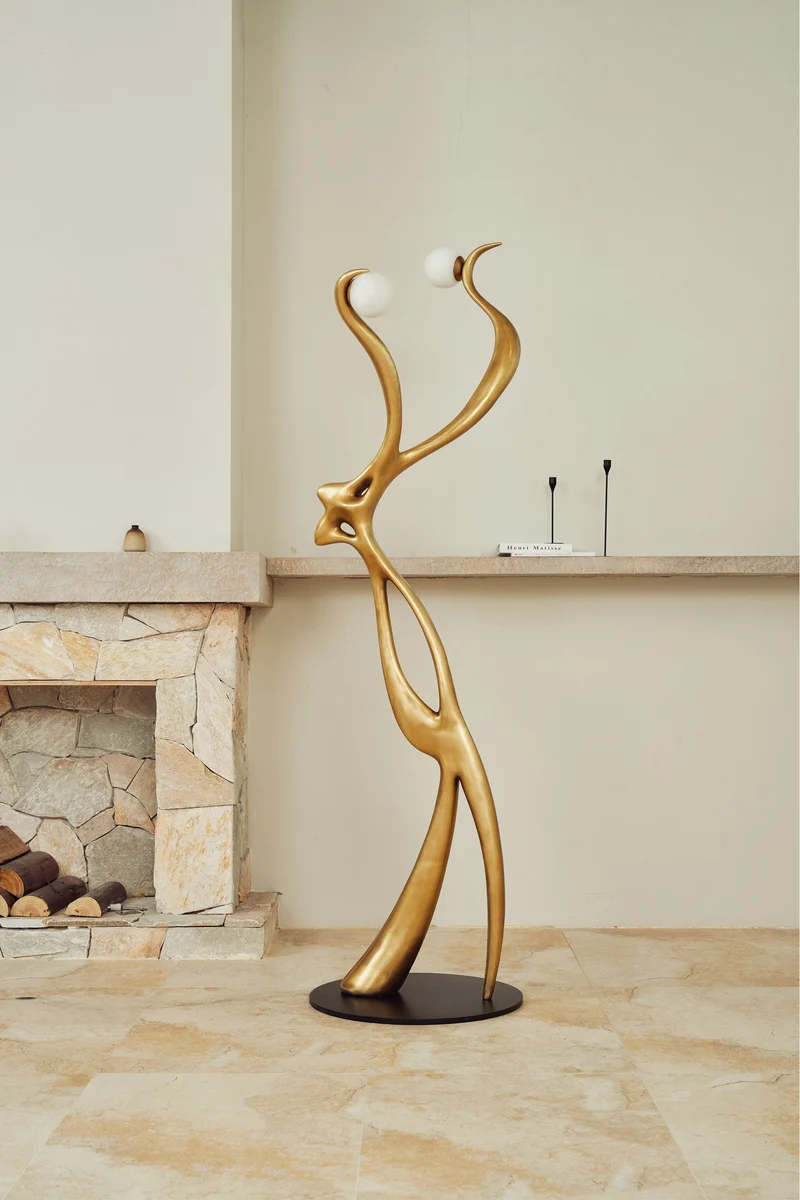 Sculptural Alabaster Floor Lamp - Collection X Elfe
