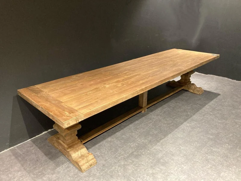 Table Monastère en Chêne Massif sur Mesure - Création d'Ébéniste