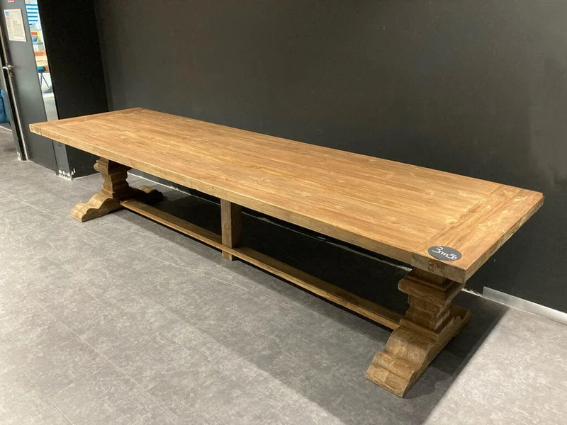 Table Monastère en Chêne Massif sur Mesure - Création d'Ébéniste