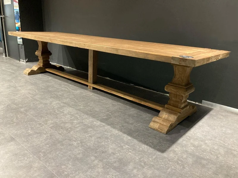 Table Monastère en Chêne Massif sur Mesure - Création d'Ébéniste