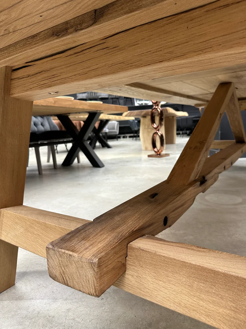 Table de Ferme en Vieux Chêne Massif Centenaire - Sur Mesure