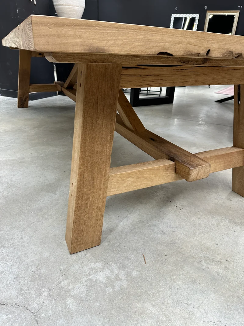 Table de Ferme en Vieux Chêne Massif Centenaire - Sur Mesure