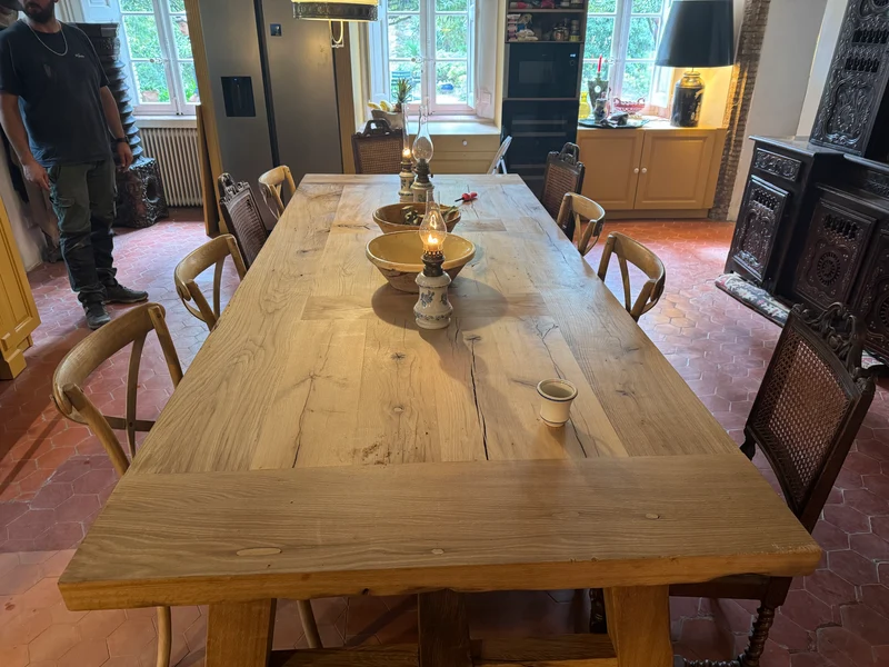 Table de Ferme en Vieux Chêne Massif Centenaire - Sur Mesure