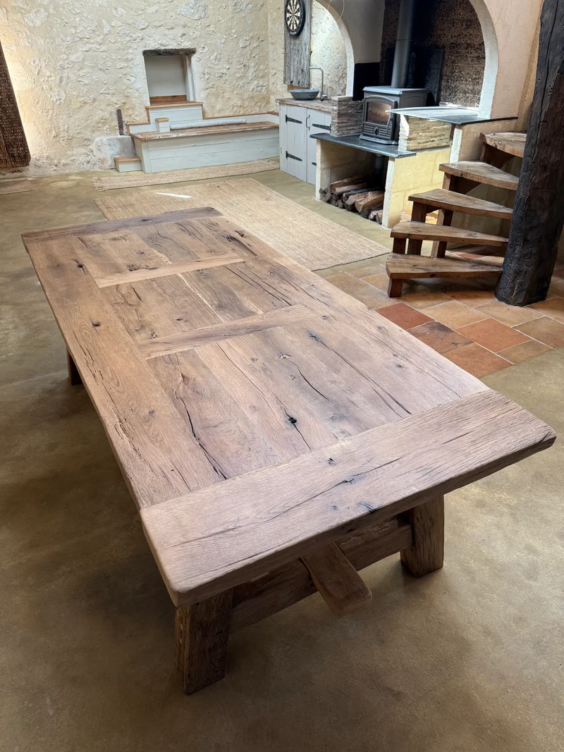 Table de Ferme en Vieux Chêne Massif Centenaire - Sur Mesure