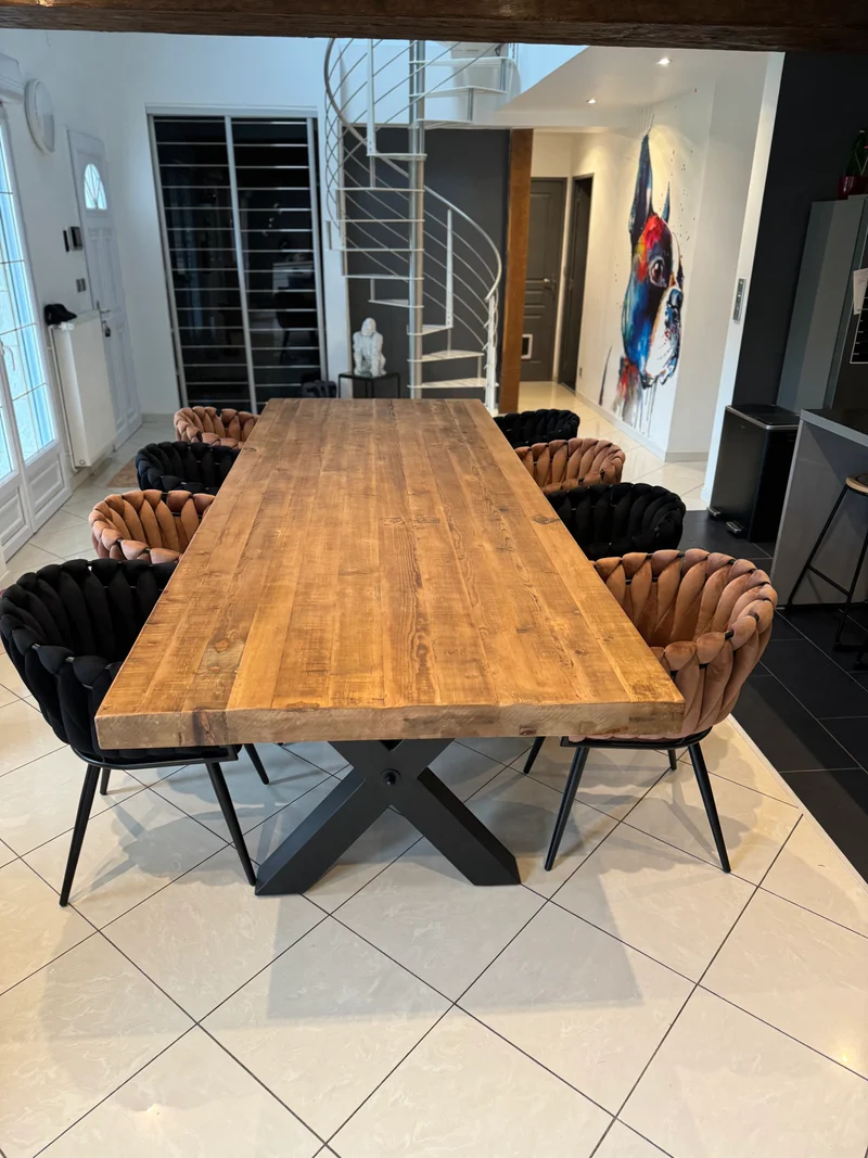 Grande Table en Bois Massif et Pieds X en Métal "RIETI" (300x110 cm)