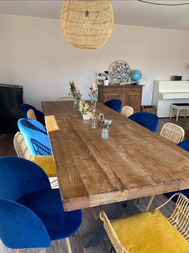 Table de 2m40 en Bois Massif "RIETI"