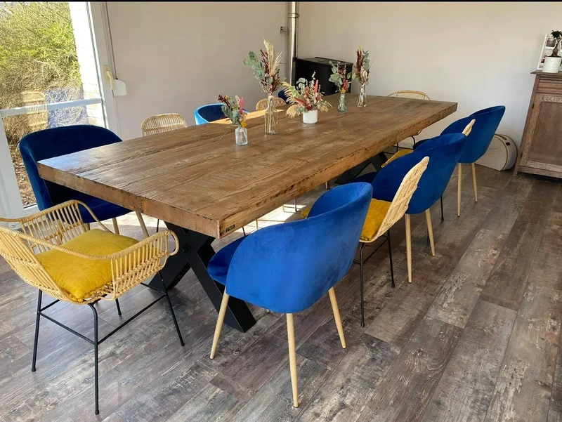 Table de 2m40 en Bois Massif "RIETI"